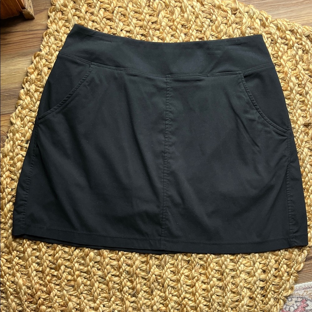 Women’s Black Active Skort with Front Pockets